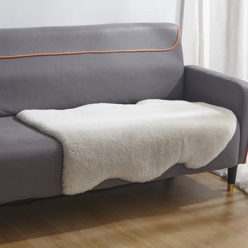 Australian Straight Pearl Sheepskin Rug 100% Natural 3 in  Easy to Care
